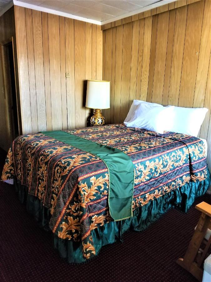 Town House Motor Inn Worland Екстер'єр фото