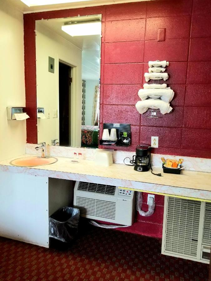 Town House Motor Inn Worland Екстер'єр фото